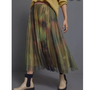 🆕NWT Anthropologie Geisha Designs Green Abstract Tulle Midi Skirt - Size S
